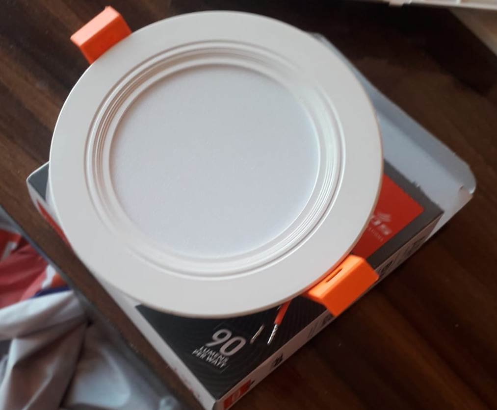 9W Round LED Concealed Panel Light for Home & Office Energy Saving Ceiling Light - Image 3