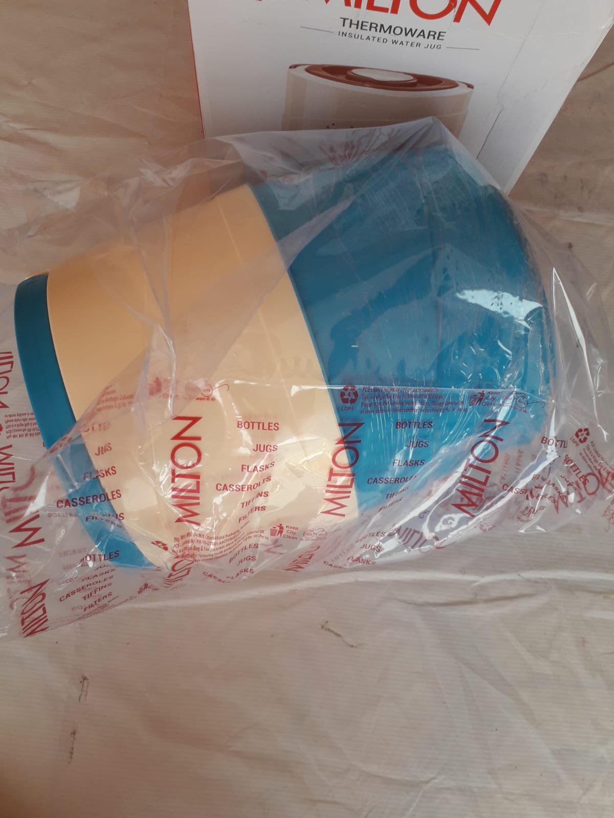 Milton 12 Litre Insulated Water Jug with Tap & Handle | Portable Water Cooler - Image 7