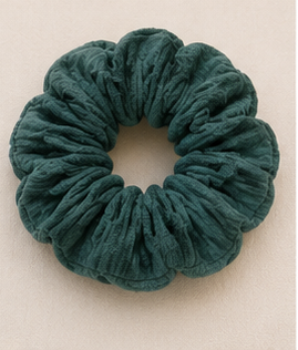 Soft Velvet Scrunchies Hair Bands for Girls (4 Pieces Set) - Image 5